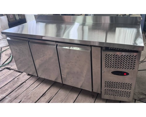 Стіл холодильнийTefcold CK7310 Стіл холодильнийTefcold CK7310
