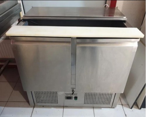 Стіл холодильний саладету GGM Gastro SAG97AND 119х