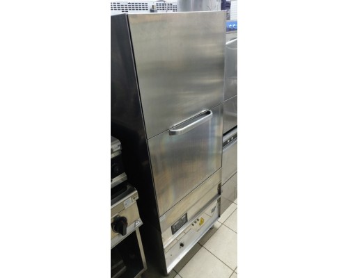 Купольная посудомоечная машина Kromo KP 151 E Купольная посудомоечная машина Kromo KP 151 E