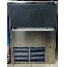 Ледогенератор Brema CB640A