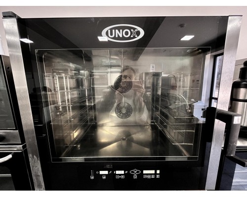 Печь конвекционная Unox XBC604 бу Печь конвекционная Unox XBC604 бу