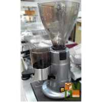Кавомолка серії Macap (Італія)