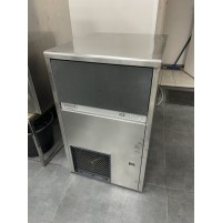 Ледогенератор Brema CB 425W 287х