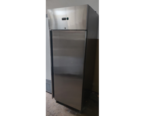 шкаф холодильный 1 дверь нерж Gastro Hero YGN650TN 7592кл шкаф холодильный 1 дверь нерж Gastro Hero YGN650TN 7592кл