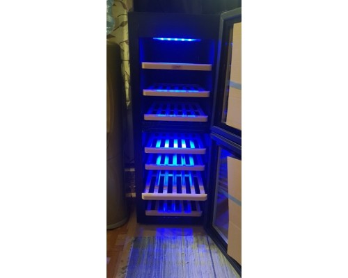 Холодильник винный Caso WineMaster 38 бут Холодильник винный Caso WineMaster 38 бут