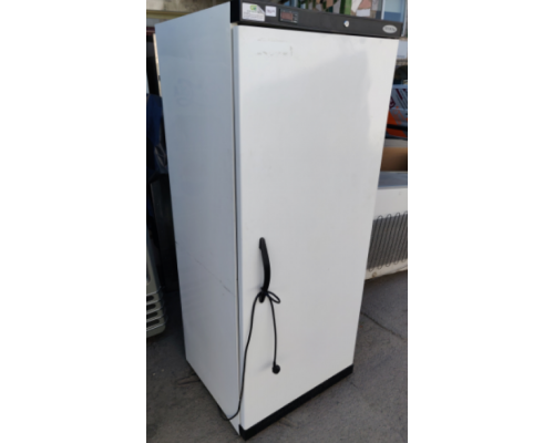 Шкаф морозильный Tefcold UF600 Шкаф морозильный Tefcold UF600