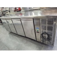 Стіл холодильний DGD TF04MIDGN 