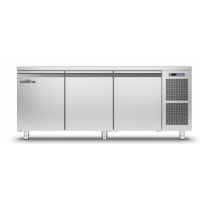 Морозильний стіл Pastry EN60x40 | 3 дверний, -15°...-22°C, зі стільницею, 660 мм, R290, клас E | BU HORECA