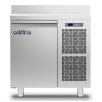 Холодильний стіл Master GN | 1 дверний, -2°...+8°C, зі стільницею та бортом, 660 мм, R290, клас A | BU HORECA