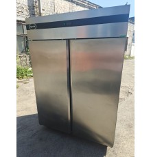 Шафа холодильна  Apach F1400TN 