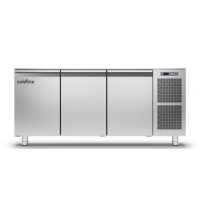 Холодильний стіл Master 600 | 3 дверний, -2°...+8°C, без стільниці, 710 мм, R290, клас A | BU HORECA
