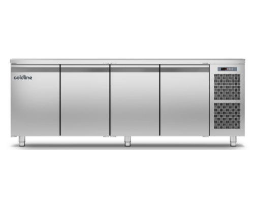 Холодильний стіл Master 600 | 4 дверний, -2°...+8°C, зі стільницею, 710 мм, R290, клас B | BU HORECA