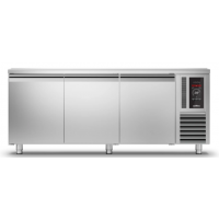 Стіл для розстойки Vision | 3 дверний, -6°...+40°C, EN60x40, R290, клас D | BU HORECA