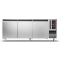 Стіл для розстойки Vision | 3 дверний, -6°...+40°C, EN60x40, без стільниці, R290, клас D | BU HORECA