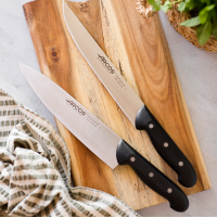 Кухарський ніж Arcos Maitre 215 мм | Професійний, нержавіюча сталь Nitrum, чорний | BU HORECA