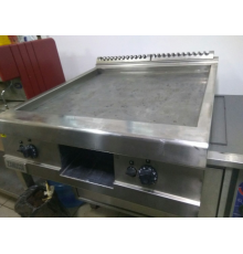 Поверхня для смаження настільна гладка газова Zanussi 1876к