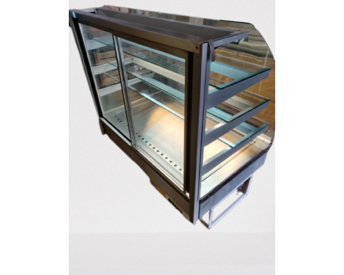 Витрина кондитерская Igloo WCHC1.3Dc