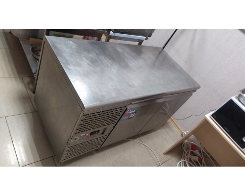 Холодильний стіл BOLARUS (Польща) SCH-2 INOX Холодильний стіл BOLARUS (Польща) SCH-2 INOX