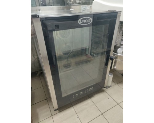 Конвекционная печь Unox XBC805E б/у | 10 уровней | Купить в BU HORECA Конвекционная печь Unox XBC805E б/у | 10 уровней | Купить в BU HORECA