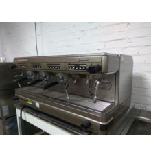 кофеварка 3 поста La cimbali M31 Dosatron DT/3 инн 396
