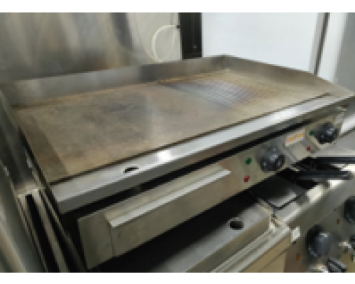 Жарочная поверхность комбинированная настольная GoodFood EG73FR Жарочная поверхность комбинированная настольная GoodFood EG73FR