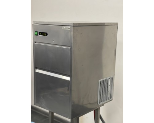 Льдогенератор Klarstein 10013323, 20 кг в сутки Льдогенератор Klarstein 10013323, 20 кг в сутки