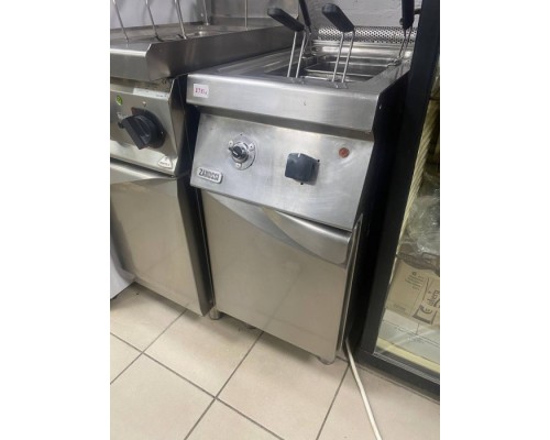 Макароноварка ZANUSSI 8985к