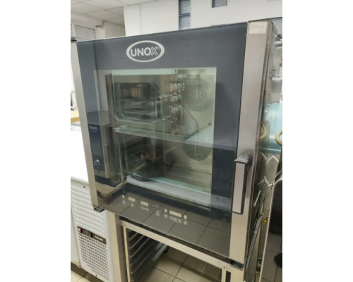 Пароконвектомат UNOX XVC 505 E бу Пароконвектомат UNOX XVC 505 E бу