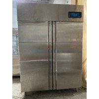 Холодильная шкаф CustomCool CCR 1400P