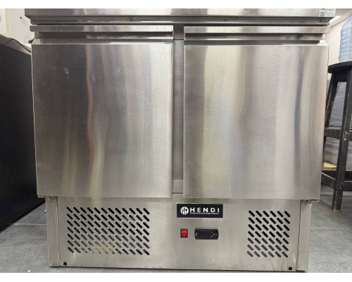 Стіл холодильний HEND 232019 двух дверний 