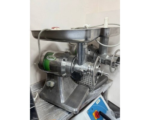 М'ясорубка FAMA TS12 