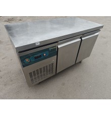 Стіл холодильний CustomCool CCT-2DR 270 л Б/В | Професійний, +2°...+8°C, 2 двері, нержавійка | BU HORECA