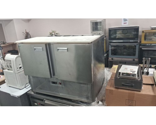 Купити б/в холодильний стіл саладетту з 2 дверима недорого в Україні | BU HORECA