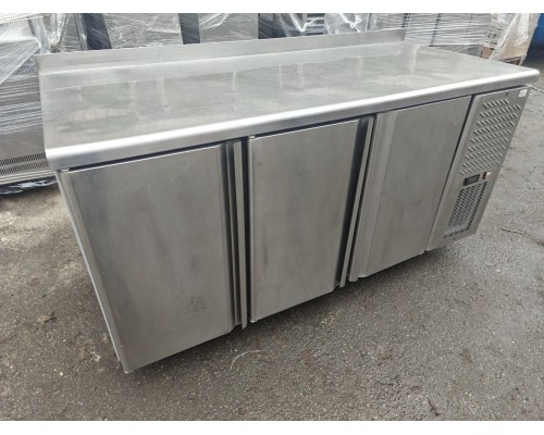 Морозильний стіл Polair TB3GN-G на 3 двері | Професійний стіл-морозильник 450 л | BU Horeca