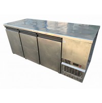 Cтіл холодильний 3 двері Desmon TLM3A 