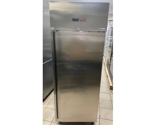 Шафа холодильна 1 двері нержавійка Amitek AK650TN  | Професійна, -2°...+8°C, нержавіюча сталь | BU HORECA