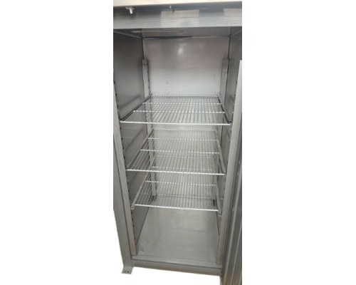 Шафа холодильна 1 двері нерж Bergman GNH650TN  | Професійна, +2°...+8°C, нержавіюча сталь | BU HORECA