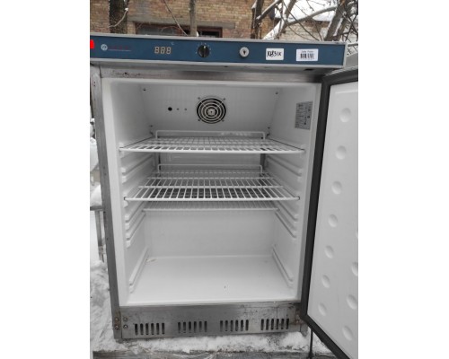 Шафа холодильна барна нерж 1 двері Hendi 232583| Професійна, +2°...+8°C, нержавіюча сталь | BU HORECA