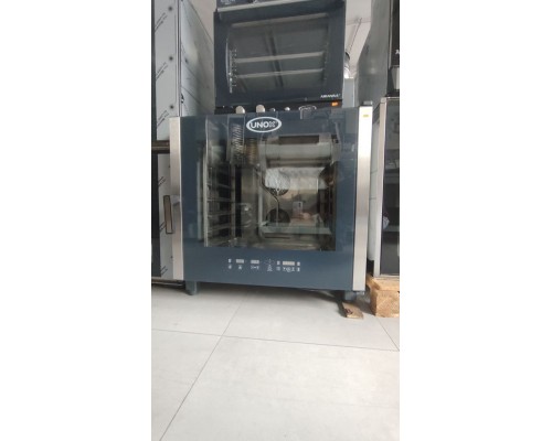 Пароконвектомат пекарський Unox XBC 605E з мийкою  | 6 рівнів 600 х 400 мм, нержавіюча сталь | BU HORECA