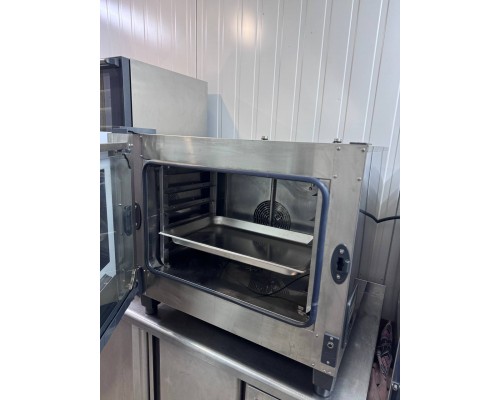 Пароконвектомат Unox XBC 305E