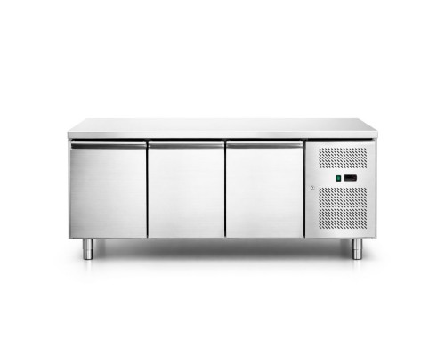Стіл морозильний Hurakan HKN-GN3BТS 3-дверний