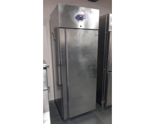 Б/в Шафа холодильна Desmon SM7 - 700 л, глухі двері | BU Horeca Б/в Шафа холодильна Desmon SM7 - 700 л, глухі двері | BU Horeca
