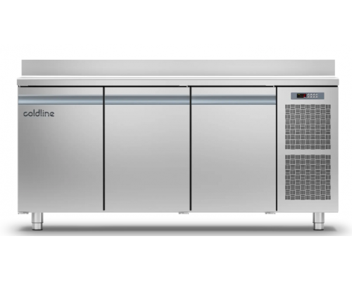 Холодильный стол Smart GN 3 двери, 440 л, -2°...+8°C, со столешницей и бортом, Класс A | BU HORECA Холодильный стол Smart GN 3 двери, 440 л, -2°...+8°C, со столешницей и бортом, Класс A | BU HORECA