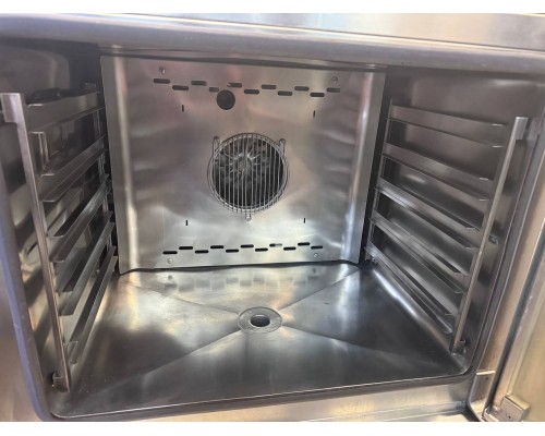 Пароконвектомат Lainox REV 051 S б/у - BU HORECA Пароконвектомат Lainox REV 051 S б/у - BU HORECA