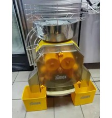 Соковыжималка для апельсинов Zumex 32 – профессиональная машина для приготовления свежего сока.
